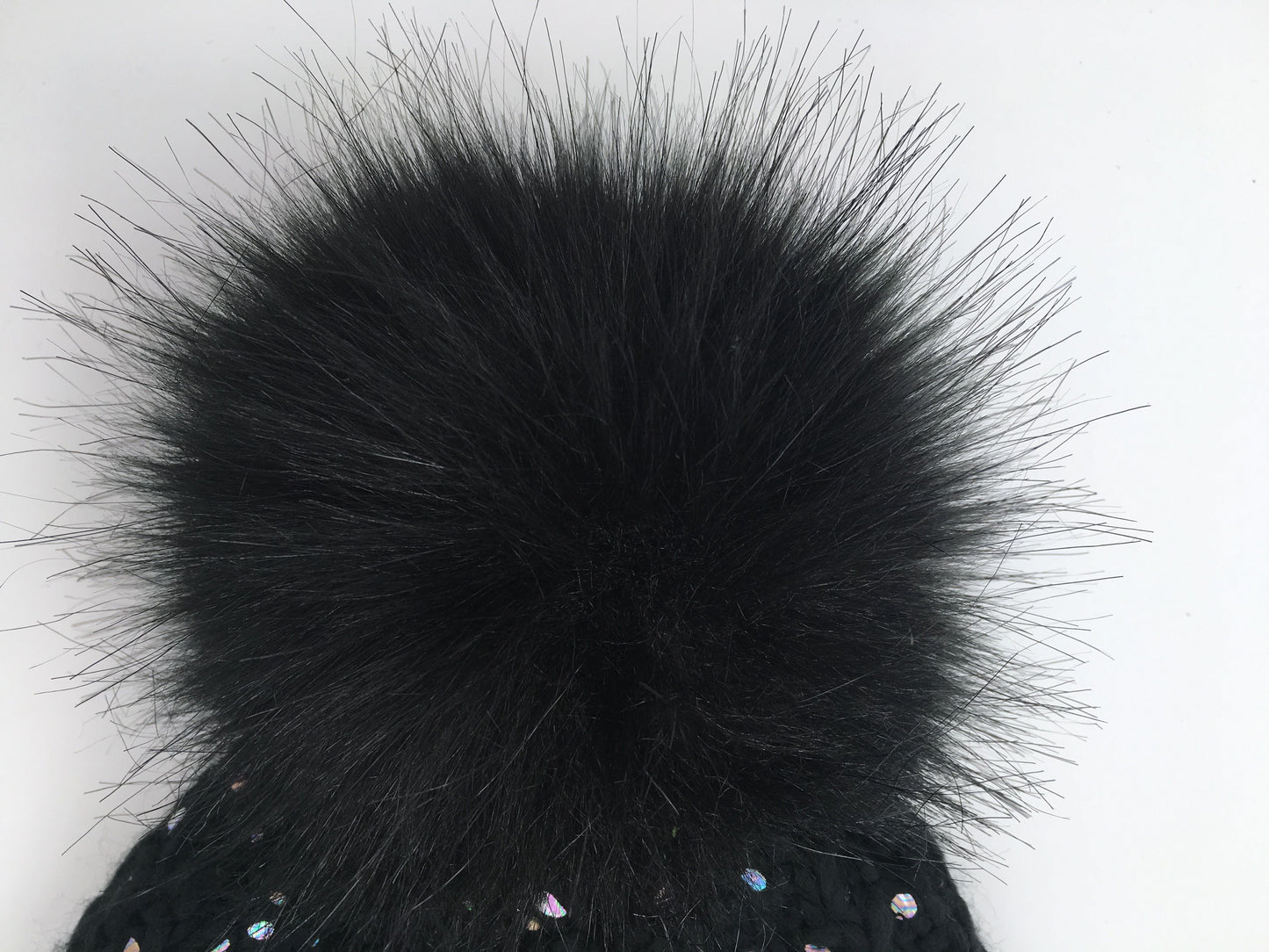 Girls Knitted Fashion Winter Beanie Hat Winter Warm Hat with Pompom & Lining